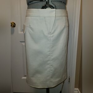 Beautifully-made Size 8 Ivory Pencil Skirt